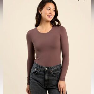 Nuuds crew neck bodysuit XL coffee